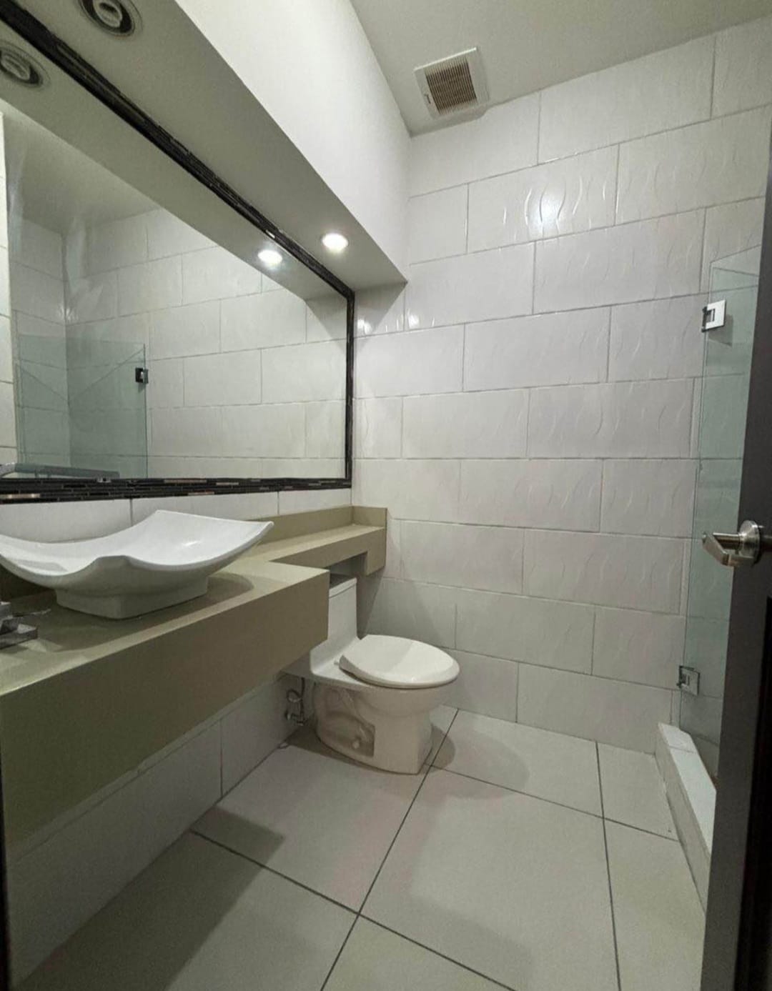 WhatsApp Image 2026-06-27 at 10.26.02 AM (2) Apartamento en Renta en Condominios Capri – Sector Mackay