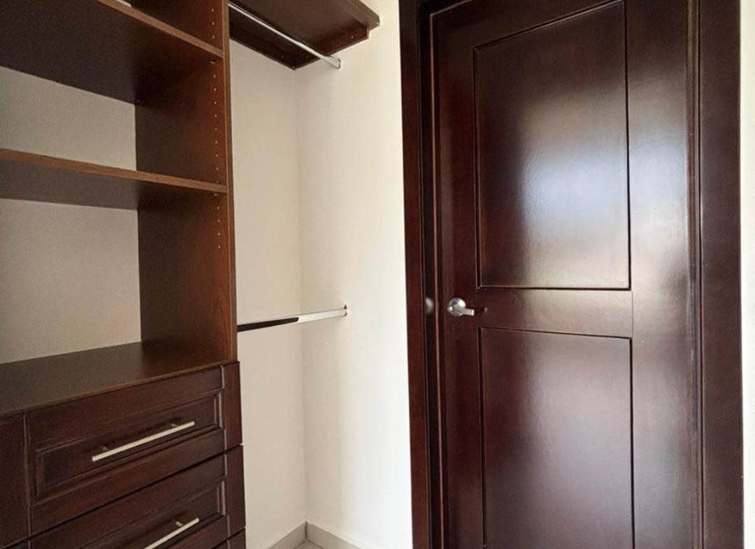 Apartamento en Renta en Condominios Capri – Sector Mackay