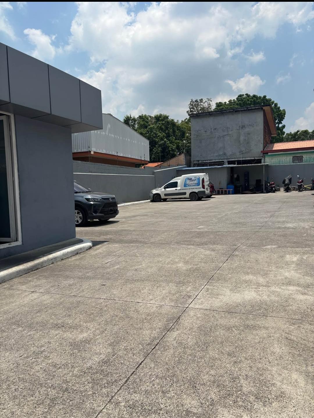 Local Comercial en Renta en Plaza Murano