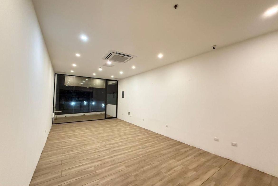 Local Comercial en Terravista Plaza I