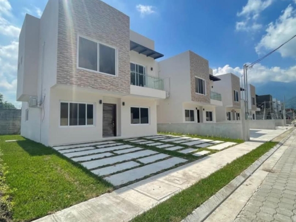 Casa en Venta en Tuscania Fase II – Jardines del Valle