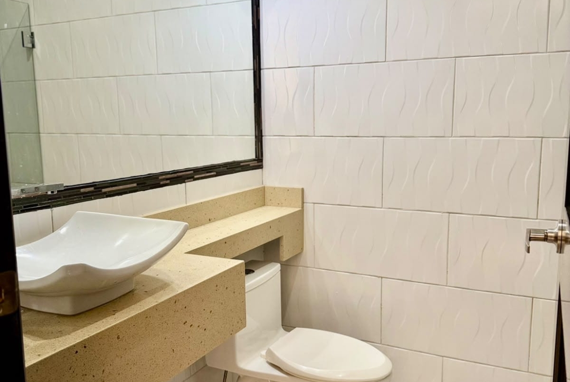 Apartamento en Renta | Condominios Capri