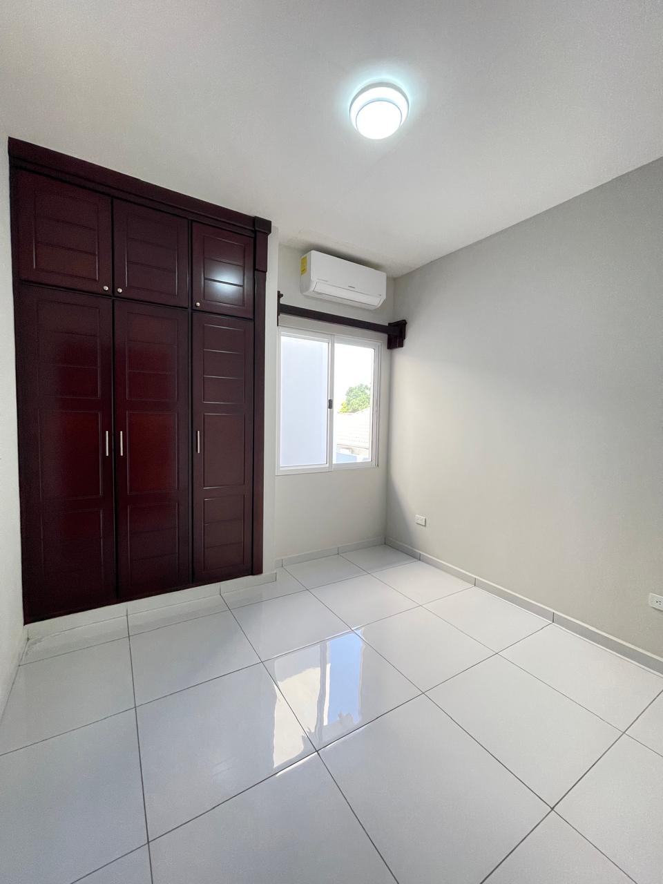 TOWNHOUSE EN RENTA | CASA MAYA IV