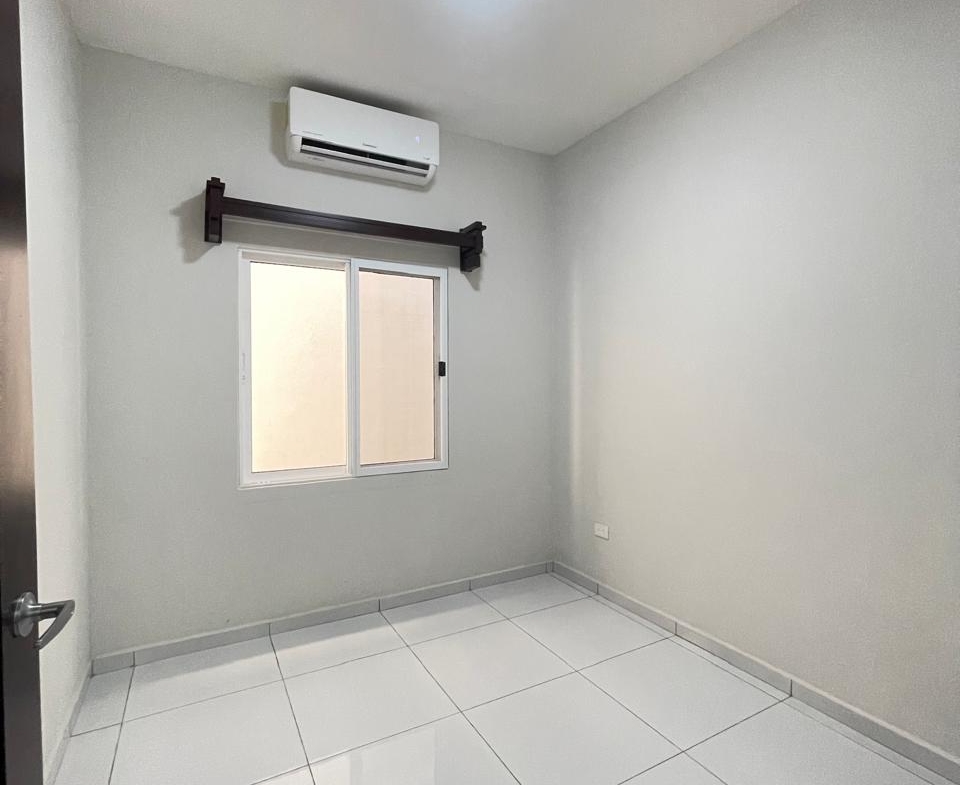 TOWNHOUSE EN RENTA | CASA MAYA IV