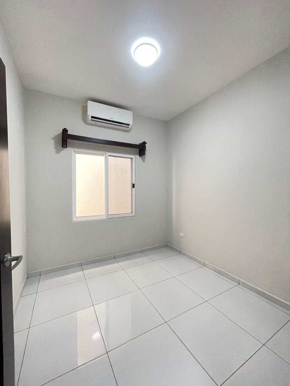 TOWNHOUSE EN RENTA | CASA MAYA IV